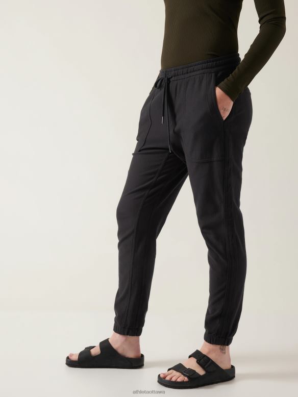 Athleta Farallon Jogger Women Black Clothing VHFL214