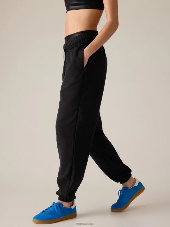 Athleta Forever Fleece Jogger Women Black Clothing VHFL271